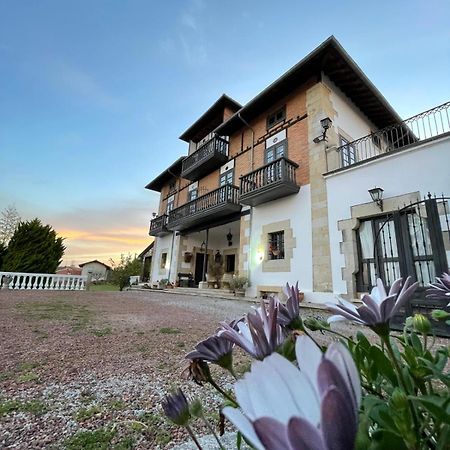 Hotel Palacio La Casona De Cerrazo エクステリア 写真